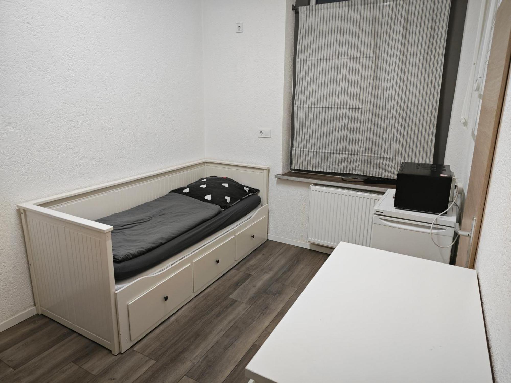 Gruenes Idyll Im Herzen Koelns Privatunterkunft